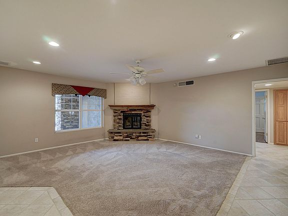 5th image of 2916 E Cobre Dr