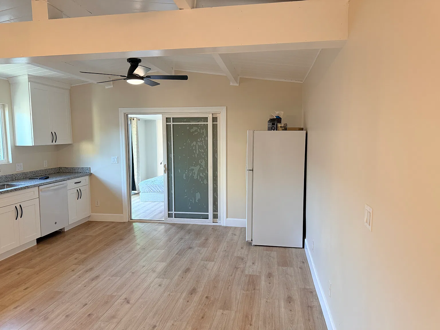 1 bed, 750 sqft, $2,500 — Photo 4