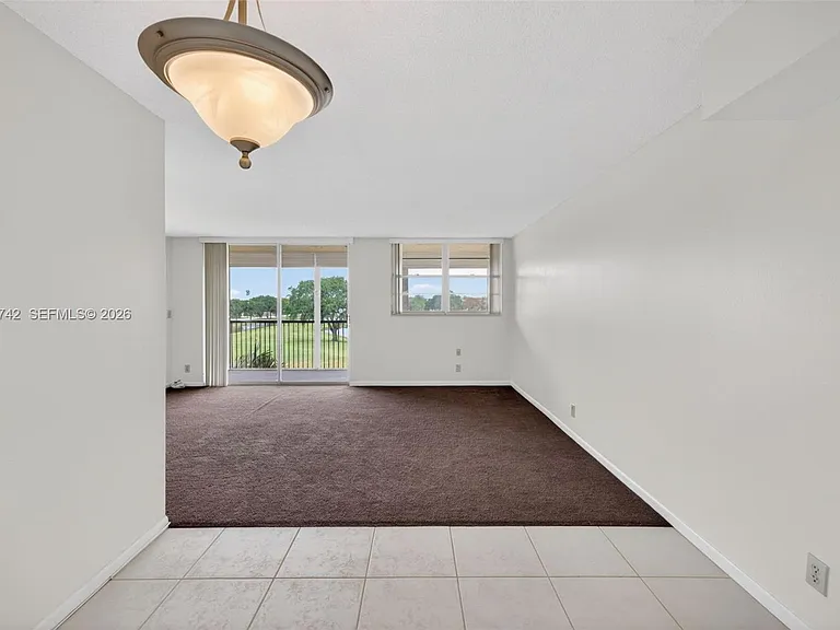 3100 W Rolling Hills Cir #303 — Photo 10
