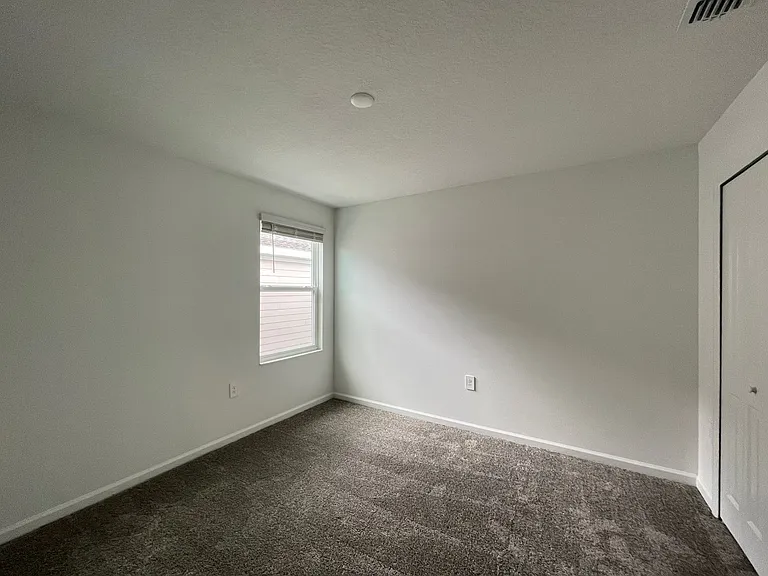 343 Heroic Rd — Photo 18