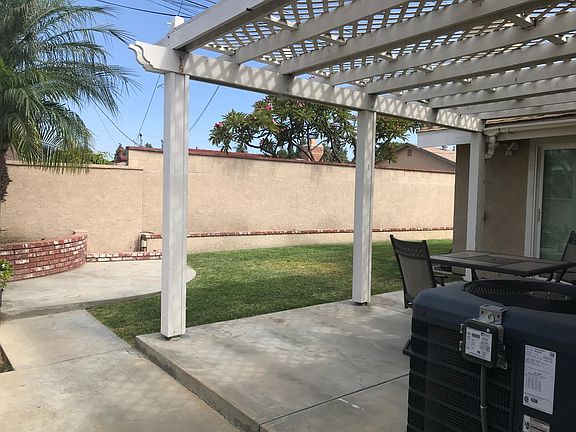 5th image of 14545 La Pluma Dr