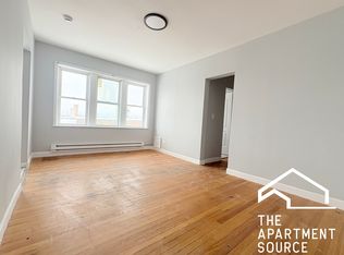 6226 S Western Ave #305, Chicago, IL 60629