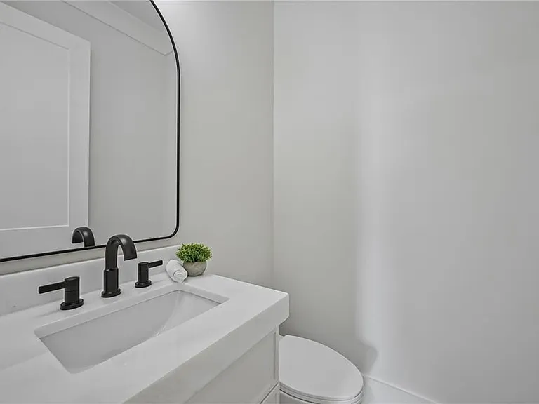 3263 N Bogan Rd — Photo 26