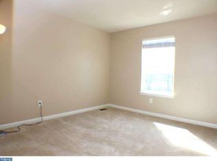 333 Latrobe Dr, Newark, DE 19702