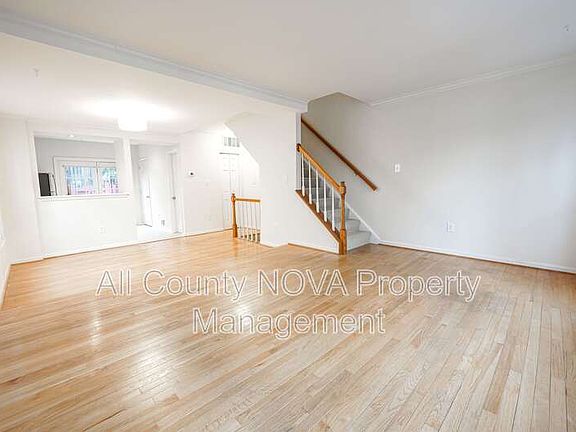 3rd image of 6150 Glen Eagles Ct #31