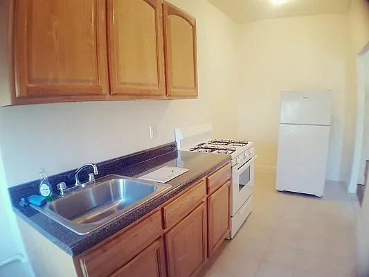 Rented by BRICK & GALO REALTY CORP | media 14