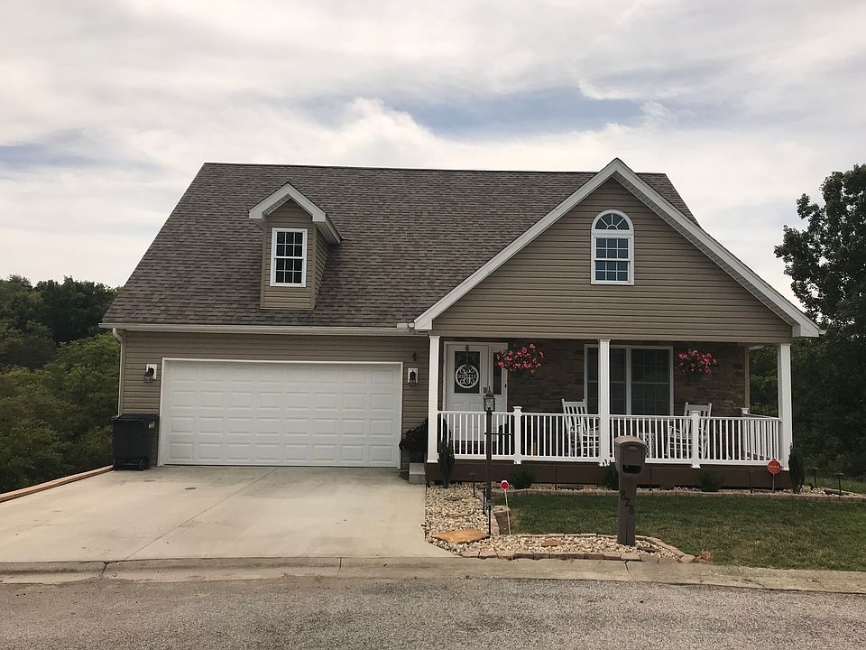 1st image of 828 Navaho Dr