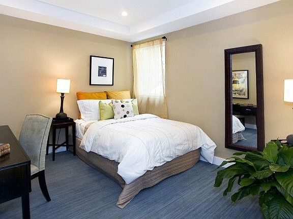 1 Room