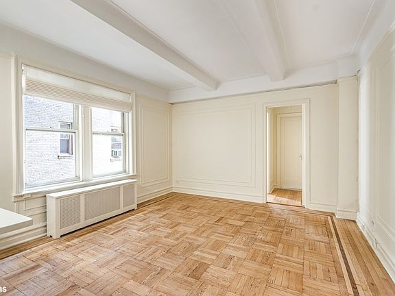 5th image of 139 W 82nd St #4A