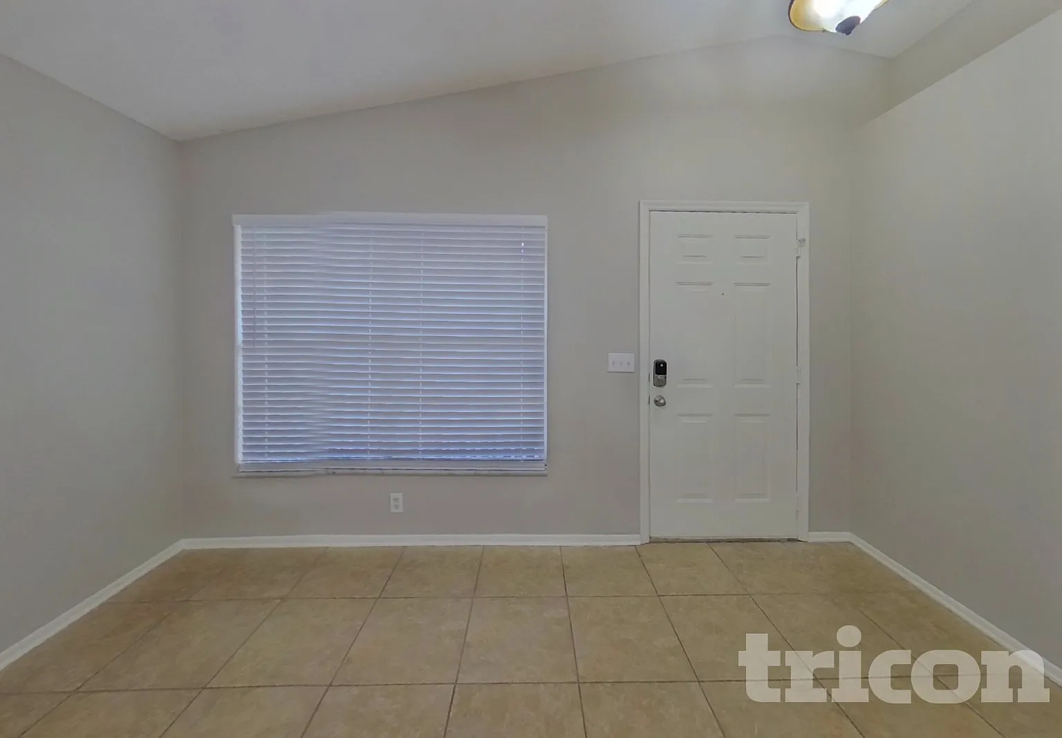 1248 E Cleveland Avenue Apopka FL — Photo 3