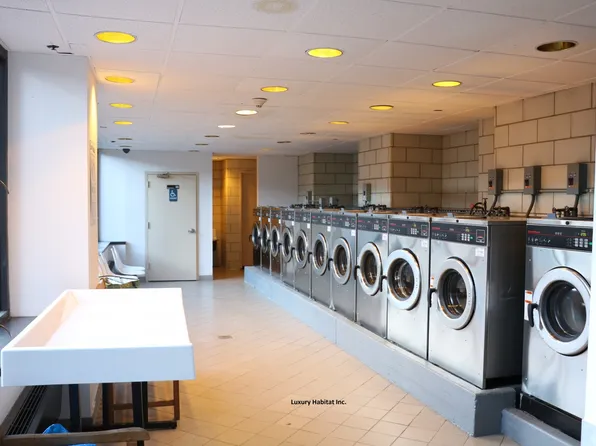 415 East 37th Street 19J image 24 of 25