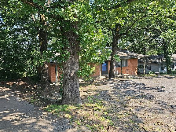 3rd image of 724 Alta Vista Ave