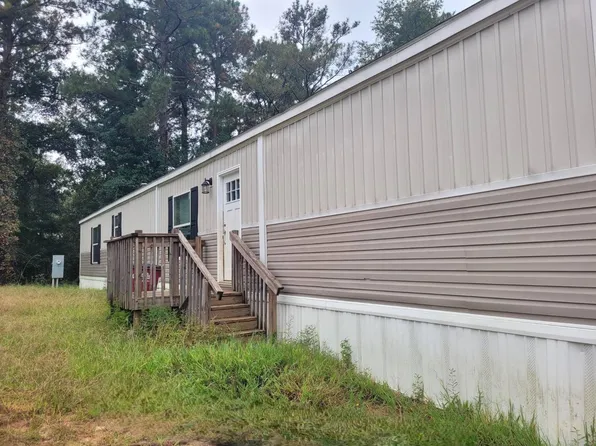 111 Shamrock Dr, Centerville, GA 31028