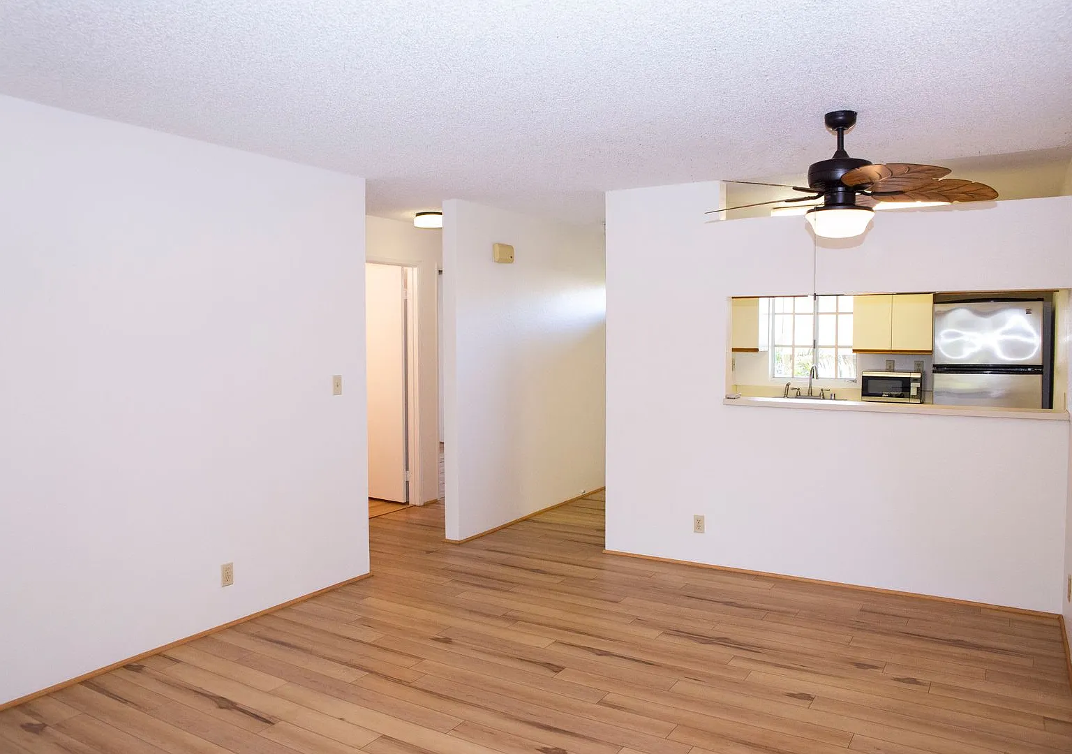 Freshly Painted Kihei Villages Condo — Photo 2