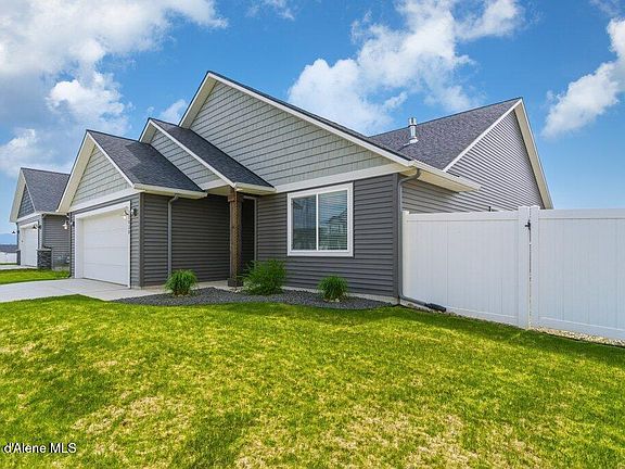 2nd image of 12838 N Farley Way