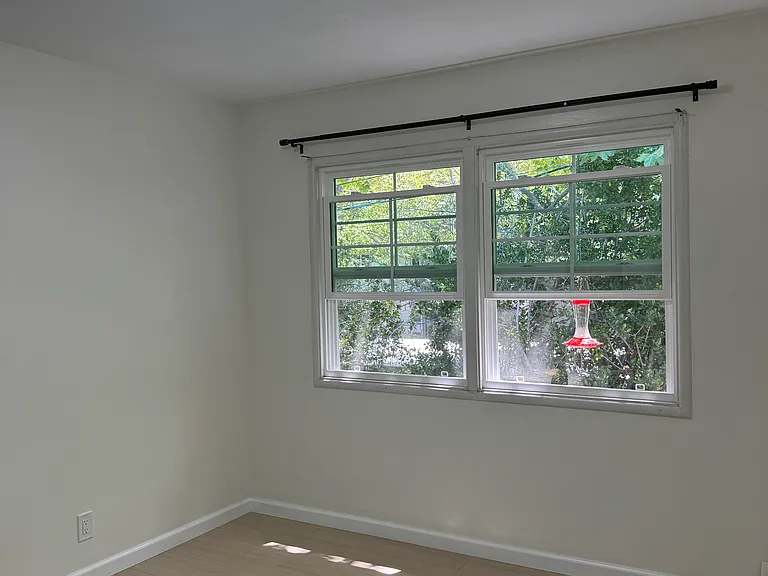 2745 Byron St #2B1B — Photo 6
