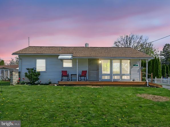 521 E New St, Lititz, PA 17543
