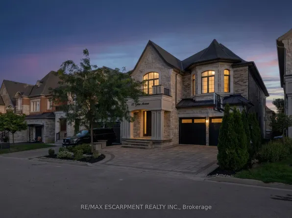17 Yates Ave, Vaughan, ON L6A 4X3