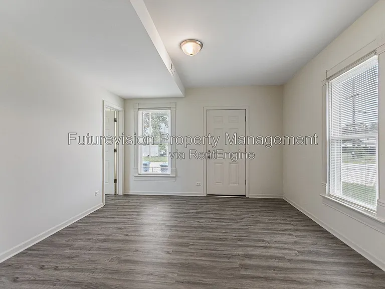 107 Stevens Ave #1 — Photo 4