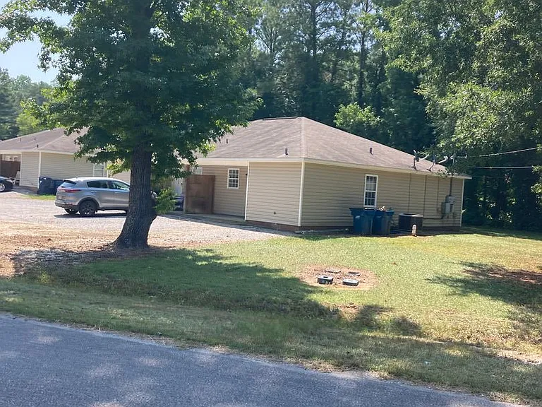 1729 Louise Dr SE — Photo 13