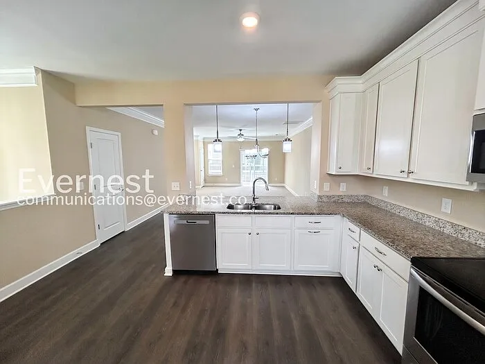 351 Kara Ln — Photo 7