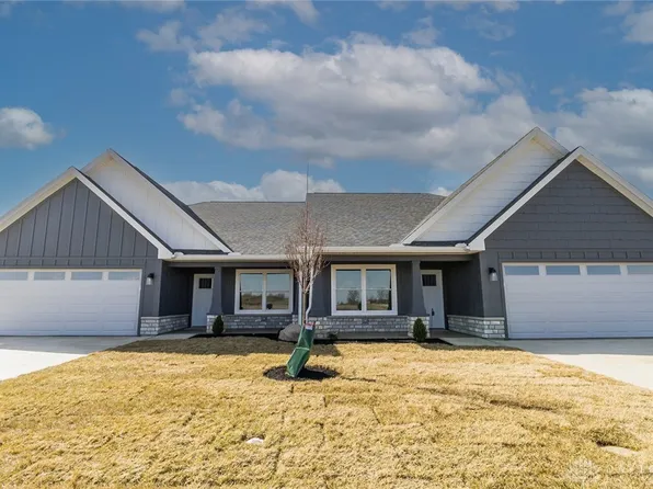 10 Oakley Ct, Arcanum, OH 45304