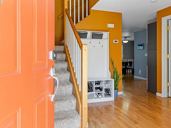 5th image of 5404 NE 59th Ct