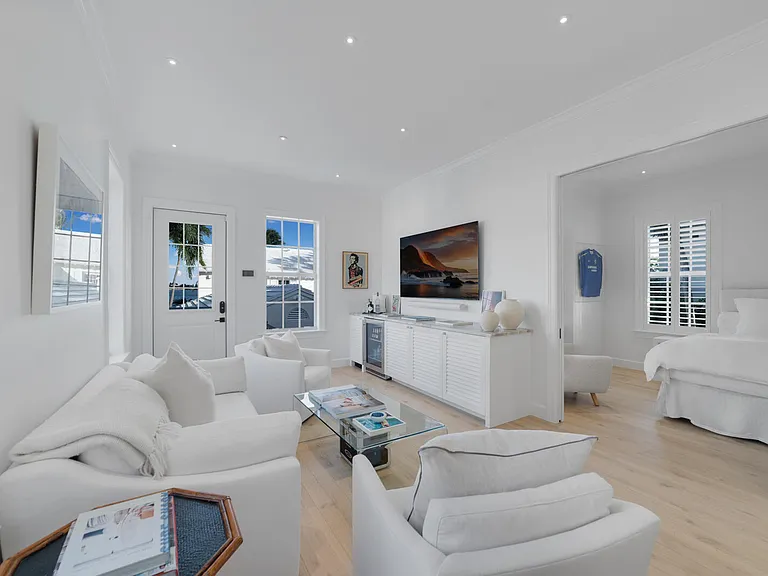 7103 S Flagler Dr — Photo 38