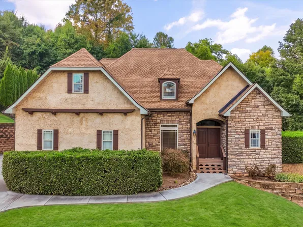 8121 Laurel Falls Ln, Knoxville, TN 37931