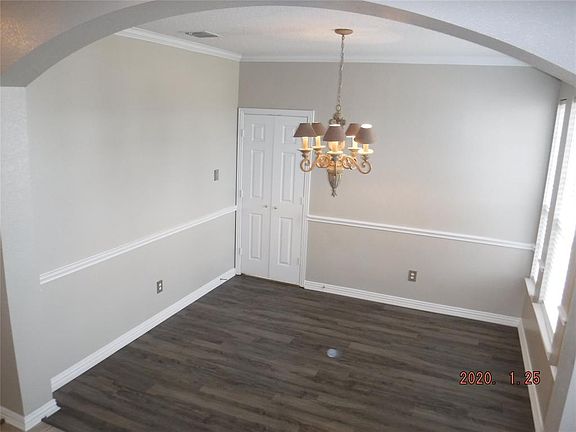 5th image of 1741 Angel Falls Dr