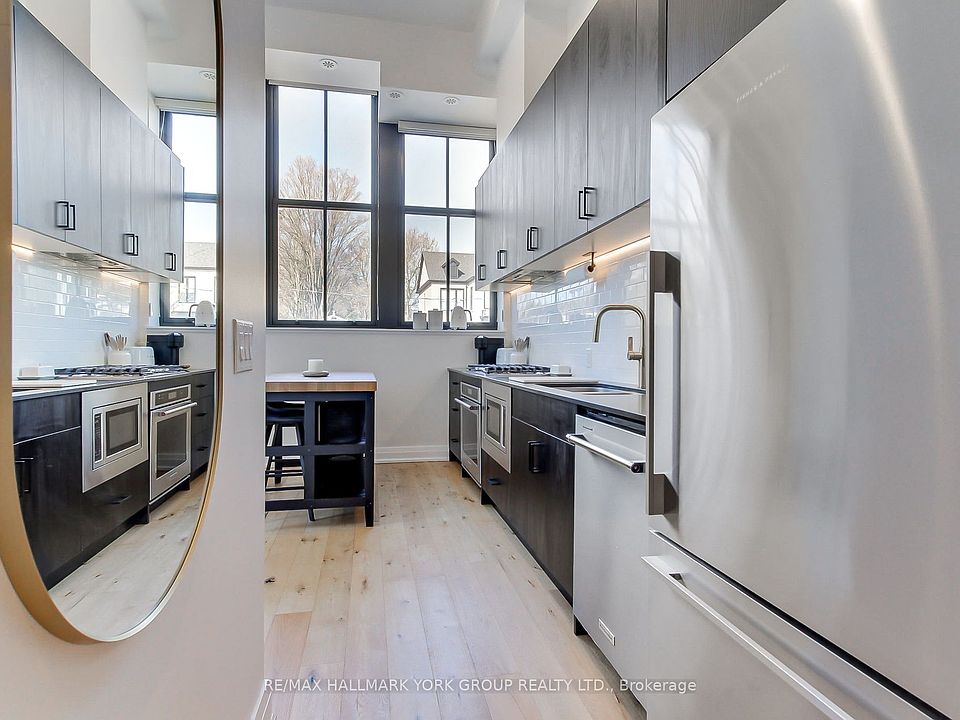 1st image of 400 Park Ave Unit 203