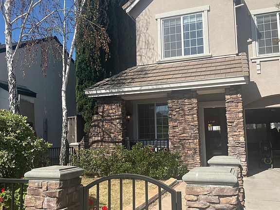 2nd image of 10053 Bianchi Way