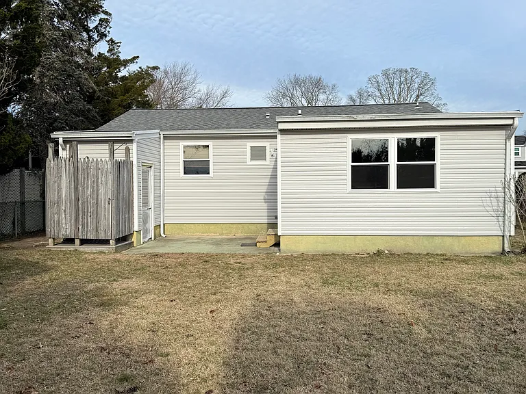 112 Oakdale Ave — Photo 4