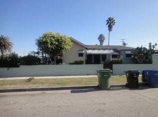 2042 W 43rd Pl, Los Angeles, CA 90062