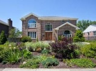 738 N Greenwood Ave, Park Ridge, IL 60068