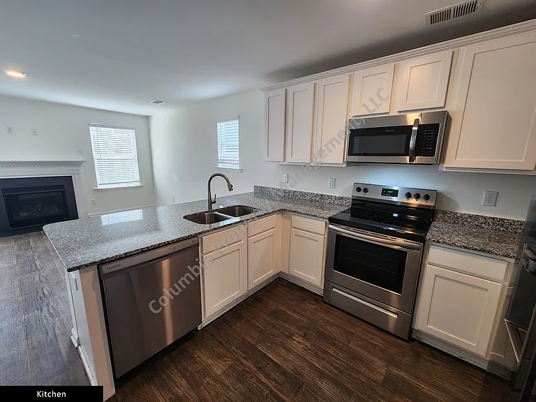 3751 Montgomery Ave — Photo 10
