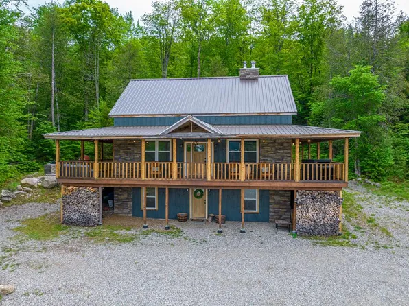 52 Hyatt Heights Way, North Hudson, NY 12855