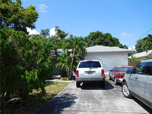 2nd image of 1501 NE 34th Street