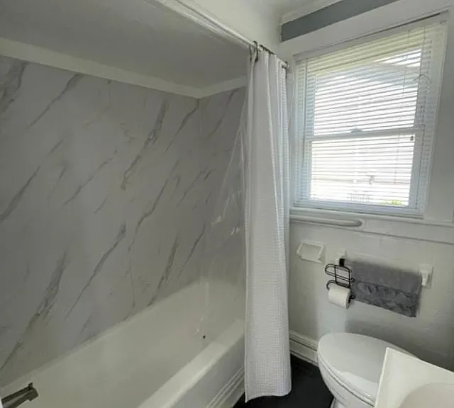 39 Newton Ave — Photo 15