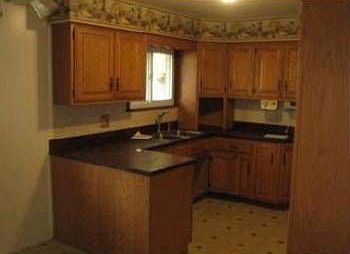 4th image of 3762 Walters Dr