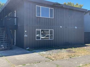 147 C Street, Springfield, OR 97477