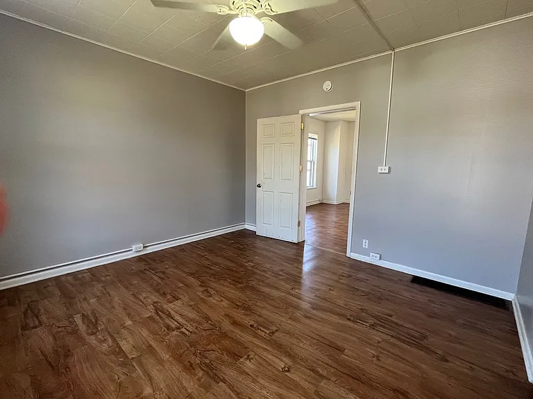 2866 Wicklow St — Photo 12