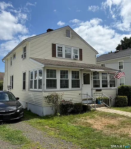 16 Springfield Rd Photo 1