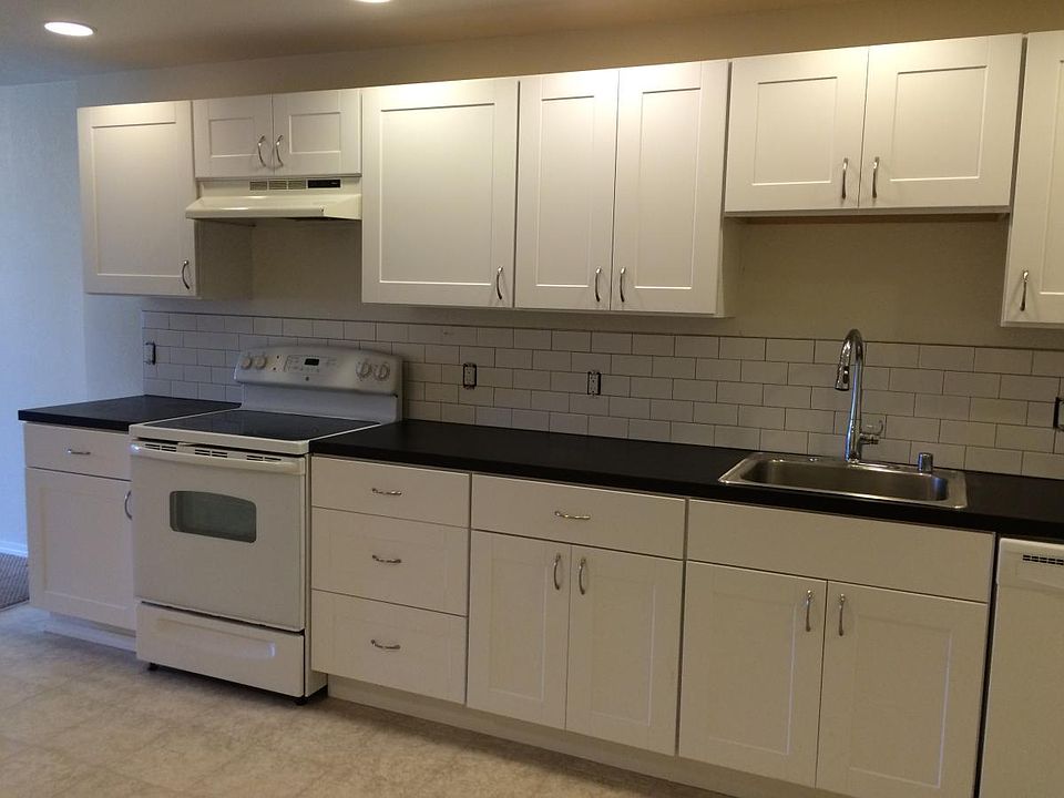 1st image of 2417 11th Avenue E # Fl Ground