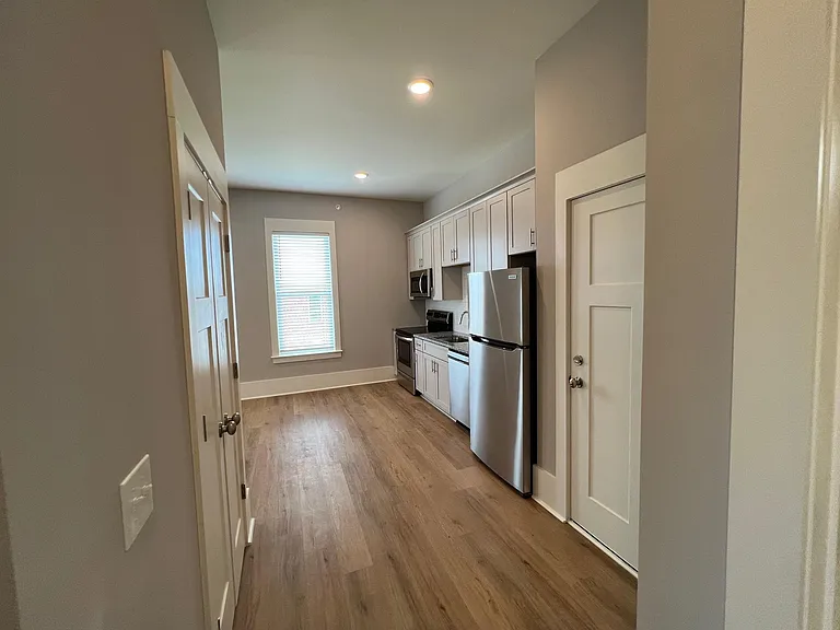 4138 N Swann St #4138 — Photo 6
