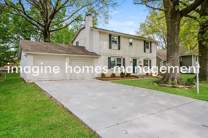1st image of 7614 W 95th Ter