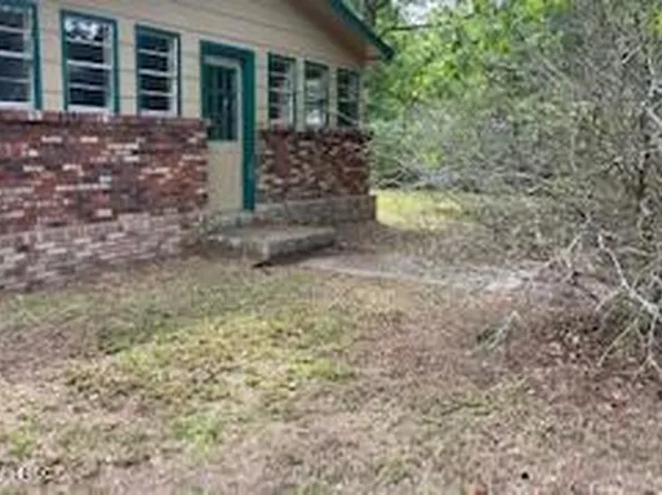 7112 Elder Ferry Rd, Moss Point, MS 39563