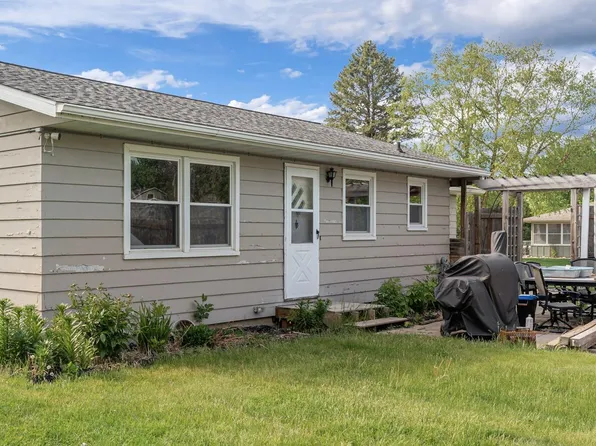 145 17th St NE, Owatonna, MN 55060