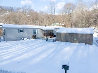 476 Blockhouse Run Rd, New Brighton, PA 15066