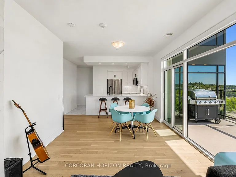 71 Wyndham St S #1105 — Photo 14